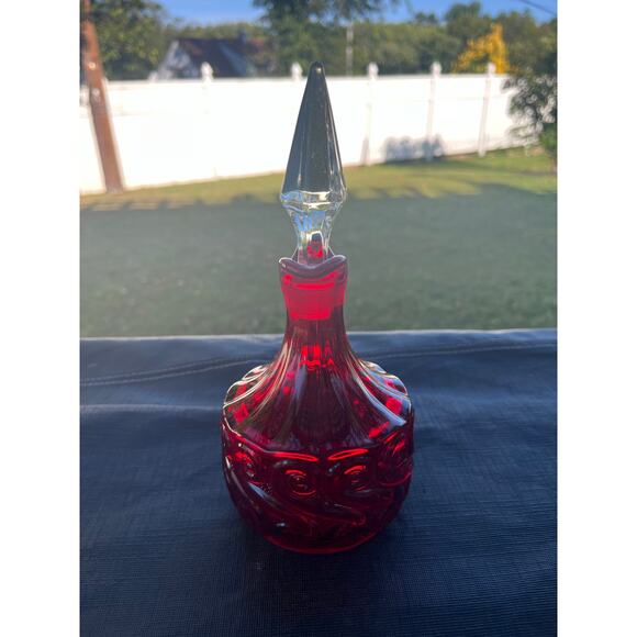 S Repeat Ruby Red Cruet with Crystal Stopper- Fenton - Picture 1 of 3